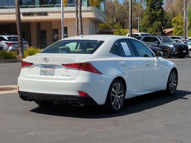 Used 2020 Lexus IS 300 w/ Navigation Package RWD image 5