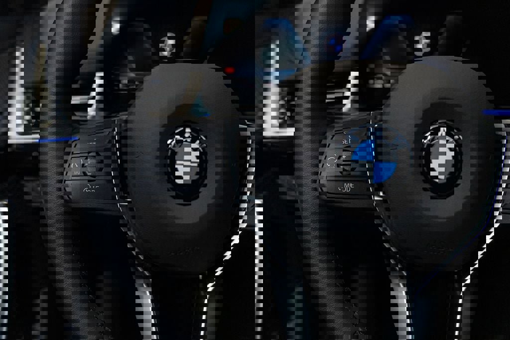 Used 2026 BMW X1 xDrive28i w/ Technology Package image 25