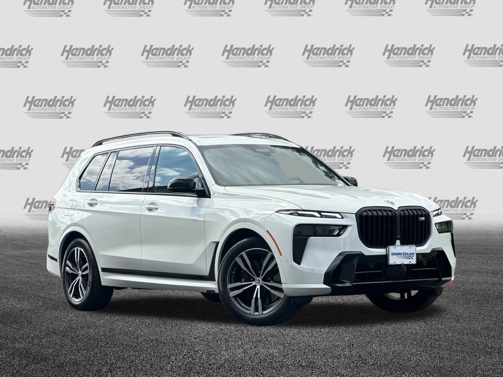 Certified 2023 BMW X7 M60i w/ Executive Package AWD/4WD video 2