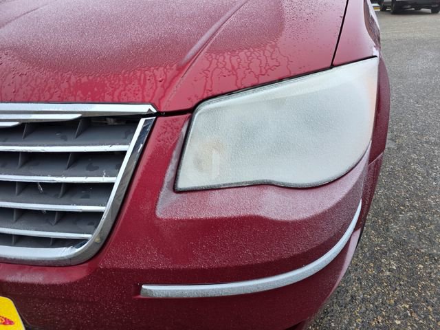 Used 2010 Chrysler Town & Country Limited w/ Trailer Tow Group image 3