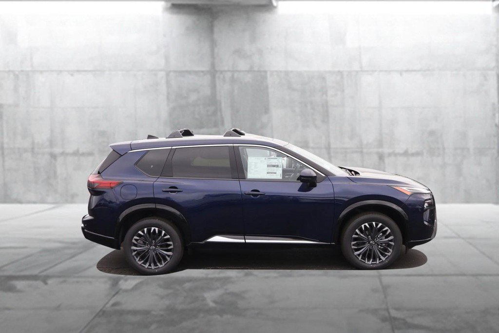New 2026 Nissan Rogue Platinum AWD/4WD image 5