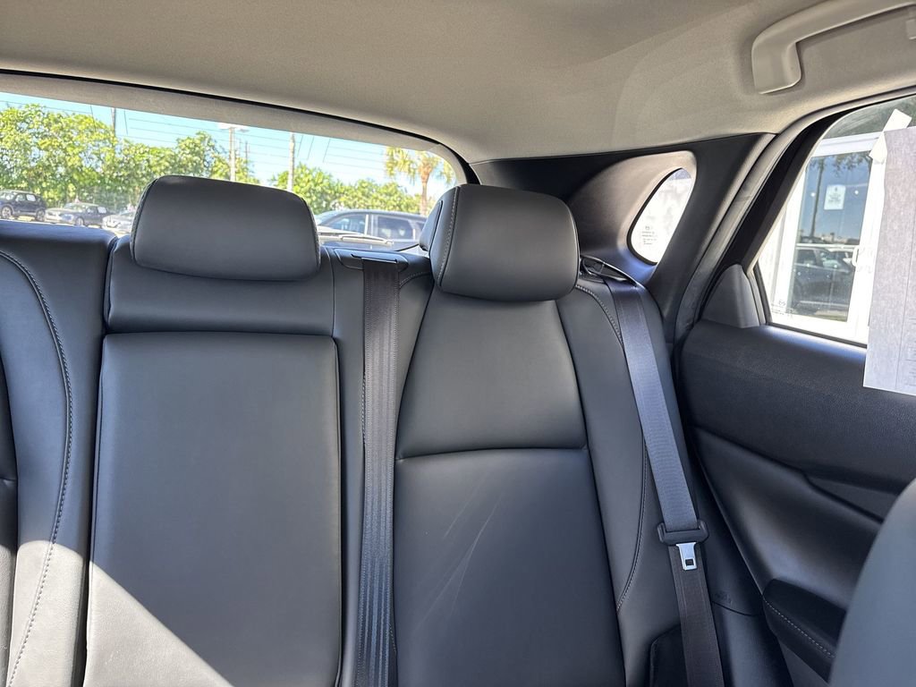 Used 2023 MAZDA CX-30 AWD 2.5 S w/ Preferred Package image 19