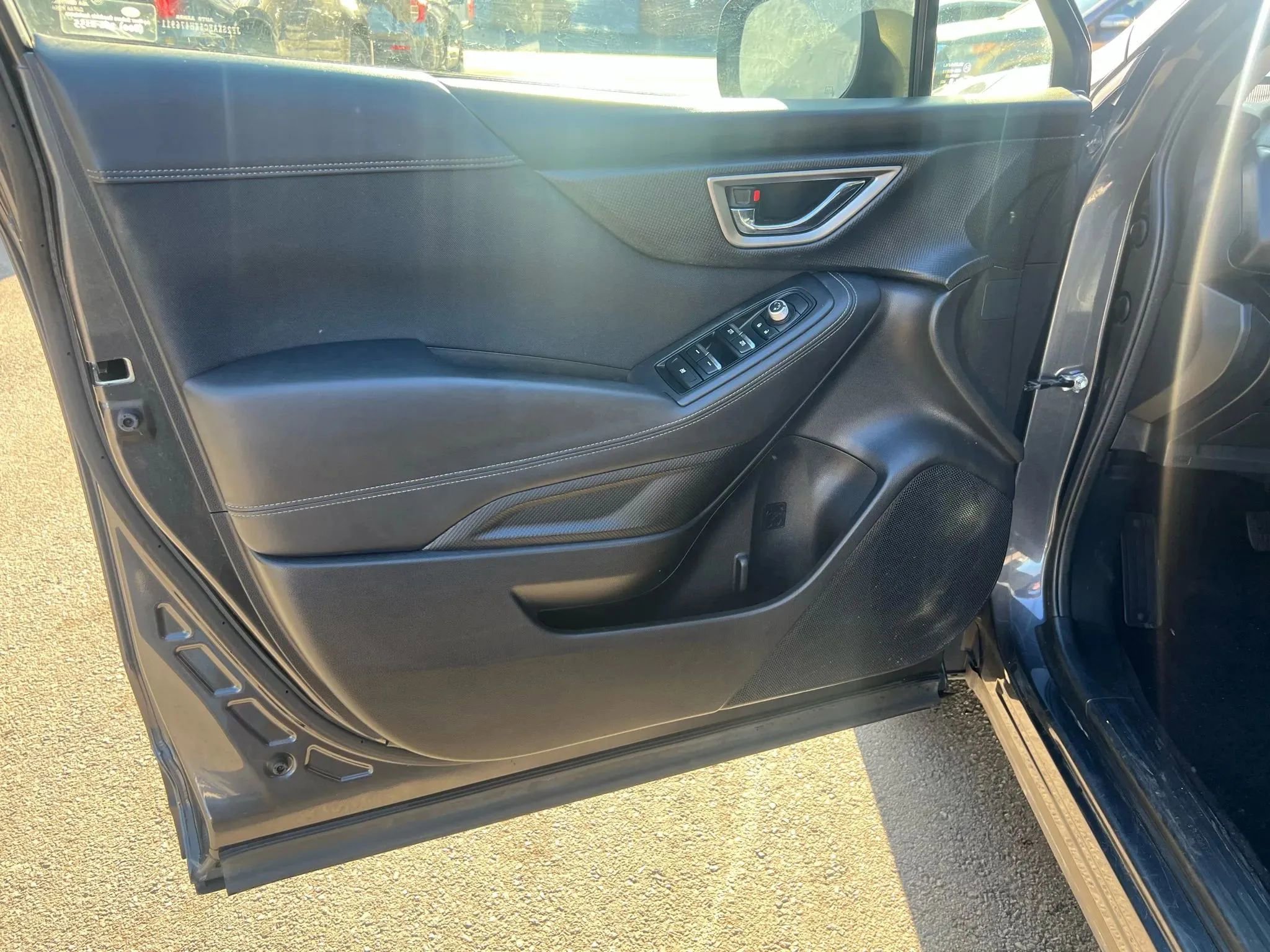 Used 2019 Subaru Forester Premium w/ All-Weather Package image 22