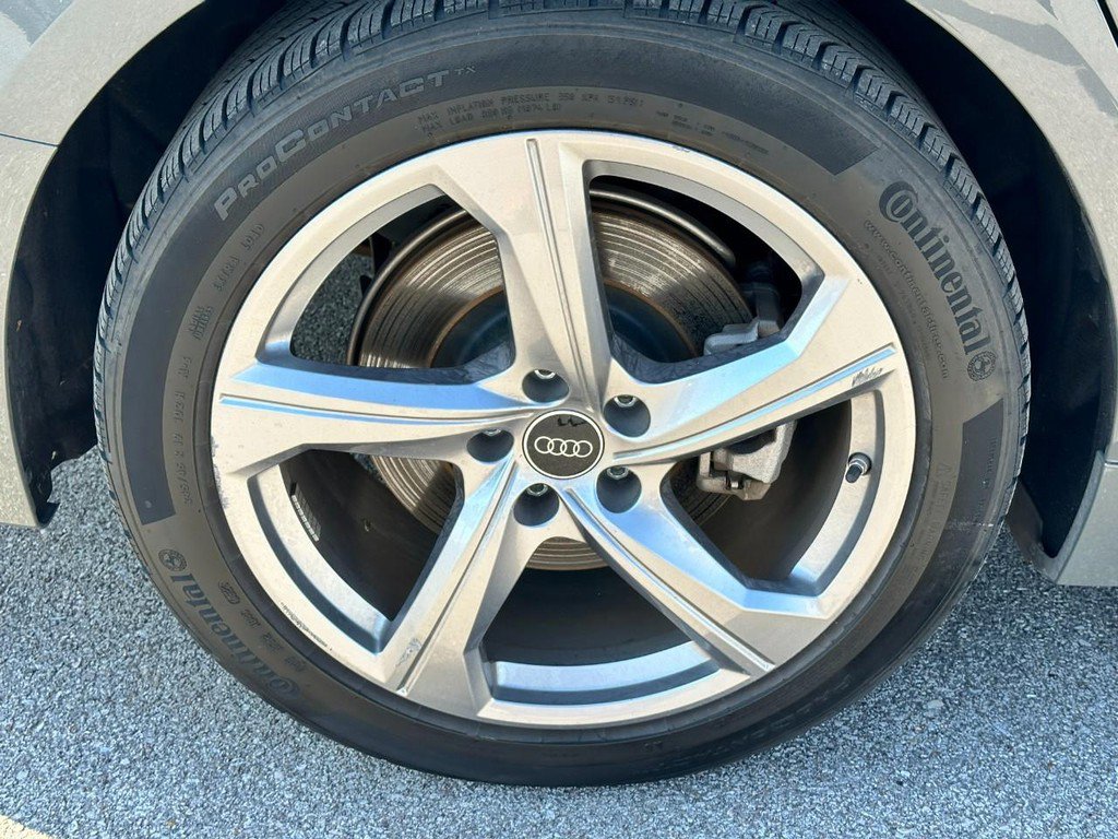 Used 2024 Audi A6 Premium Plus image 7