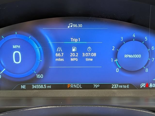 Used 2022 Ford Escape Titanium w/ Class II Trailer Tow Package AWD/4WD image 19
