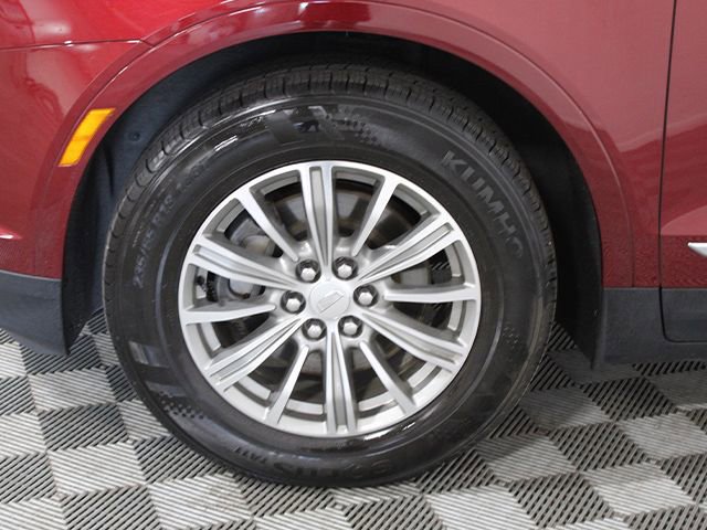 Used 2017 Cadillac XT5 Luxury w/ Driver Awareness Package image 18