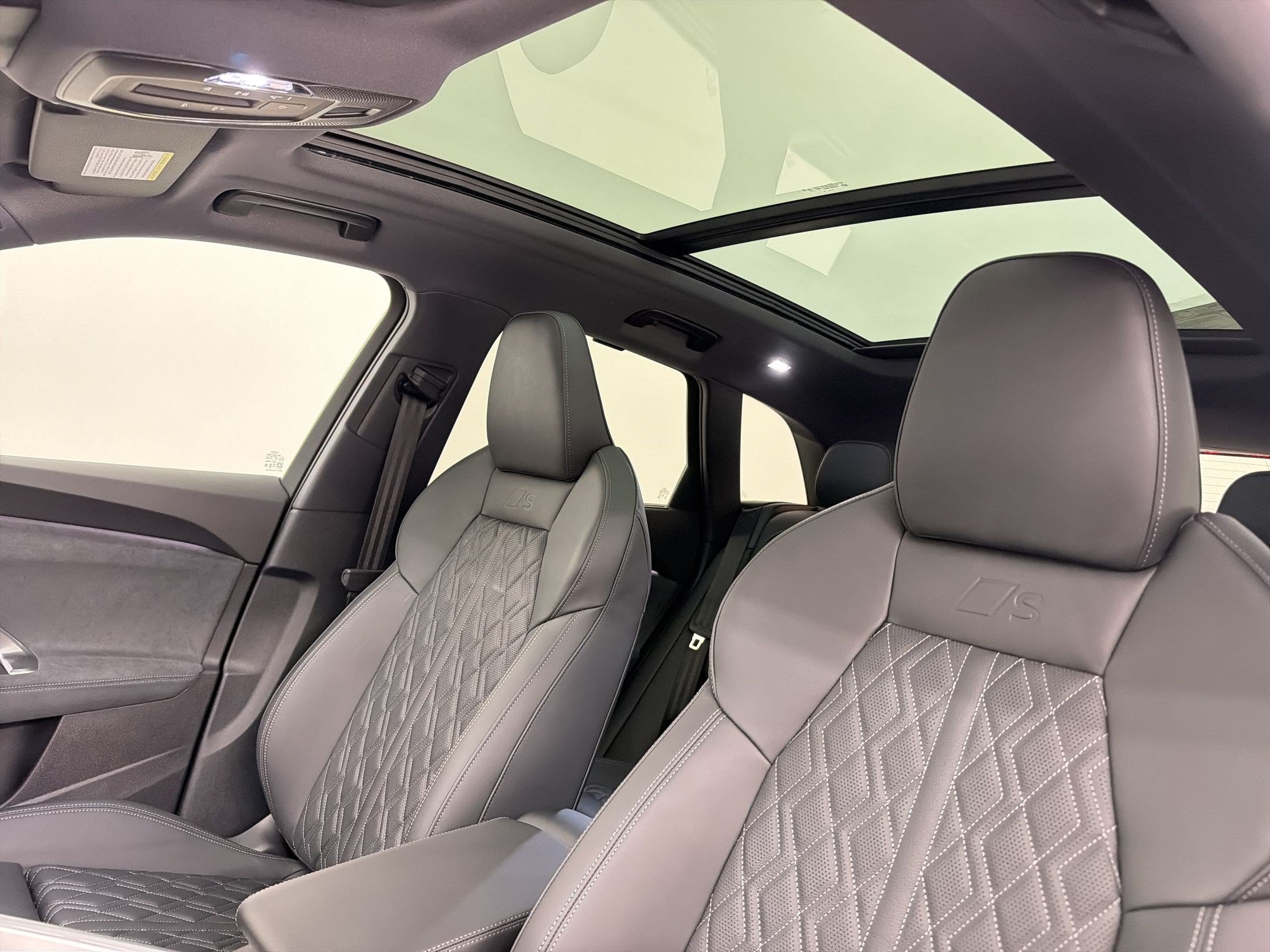 New 2026 Audi SQ5 Premium Plus AWD/4WD image 13