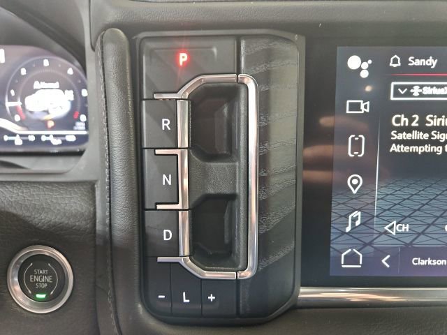 Used 2022 GMC Yukon XL Denali image 16