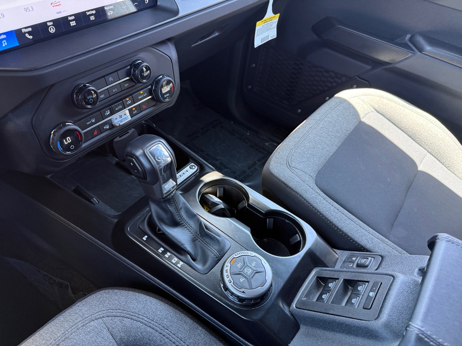 Used 2025 Ford Bronco Big Bend AWD/4WD image 13
