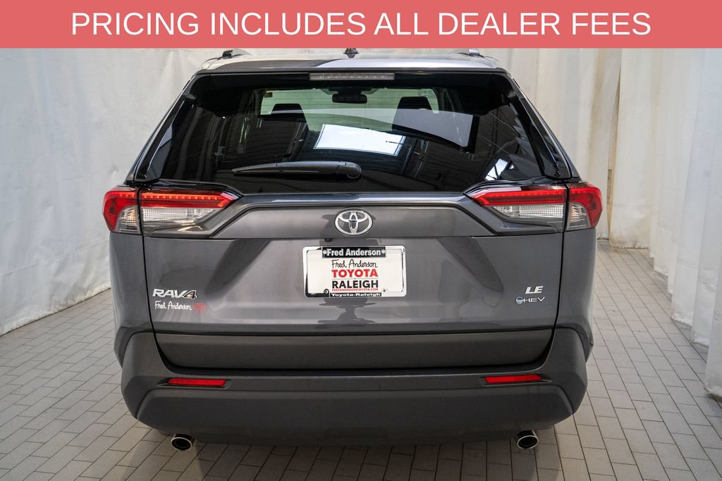 Certified 2025 Toyota RAV4 LE AWD/4WD image 4