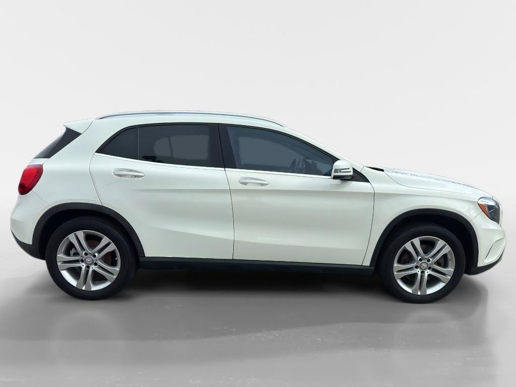 Used 2017 Mercedes-Benz GLA 250 w/ Premium Package image 6