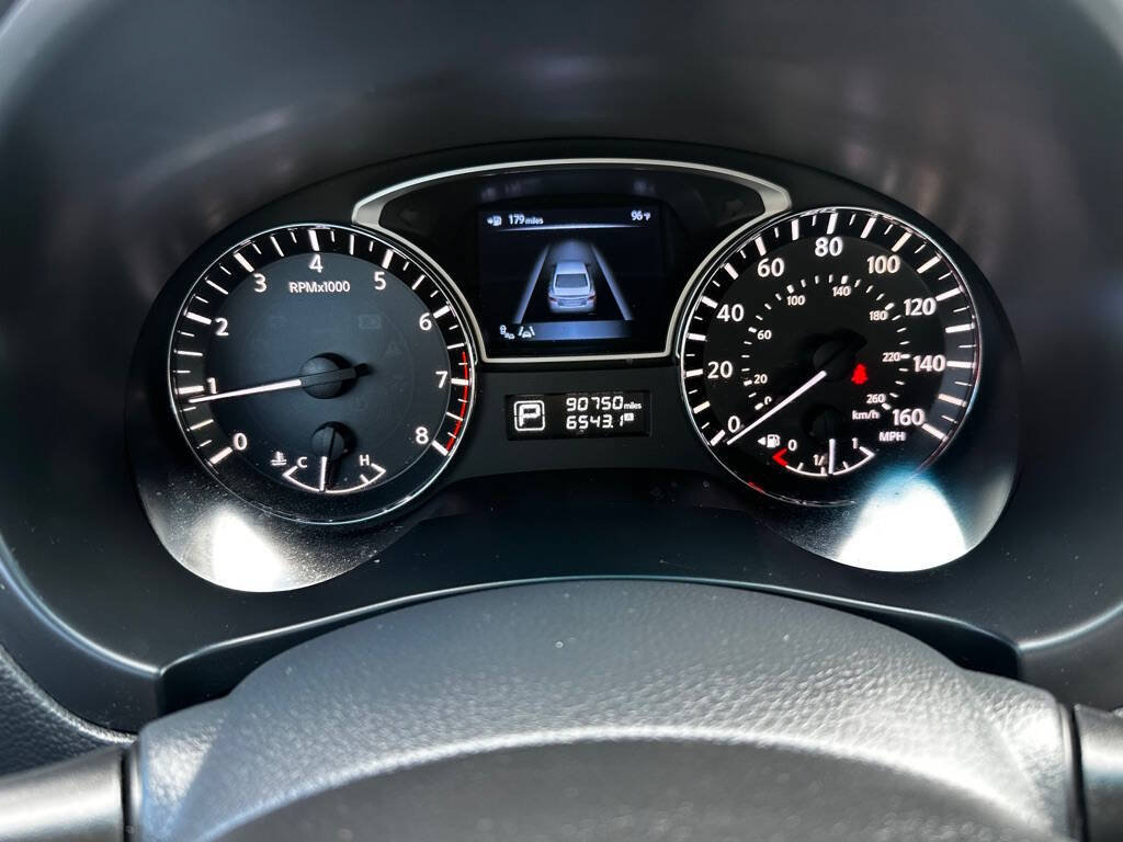Used 2013 Nissan Altima 3.5 SL w/ Technology Pkg FWD image 15