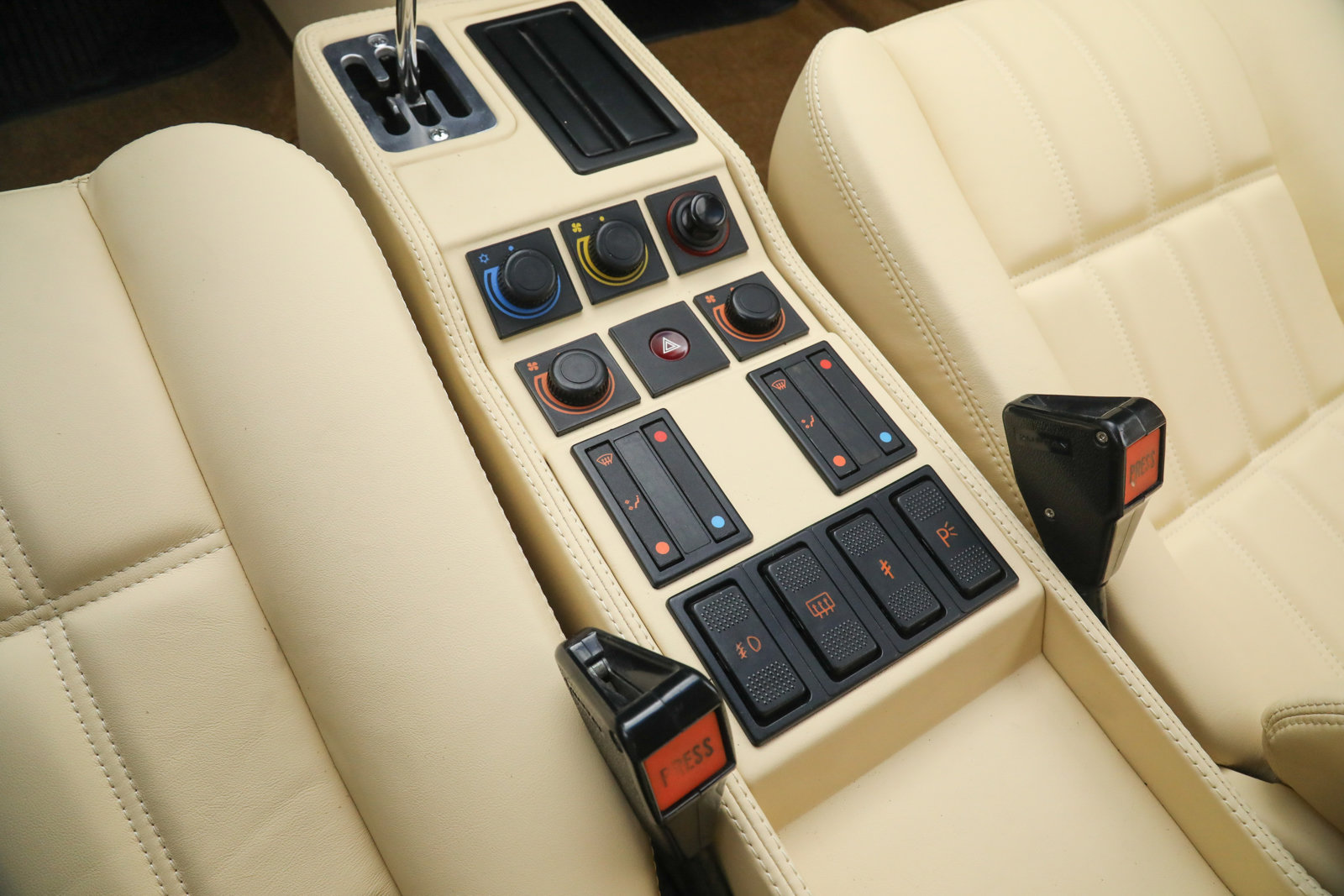 Used 1989 Ferrari 328 GTB RWD image 26