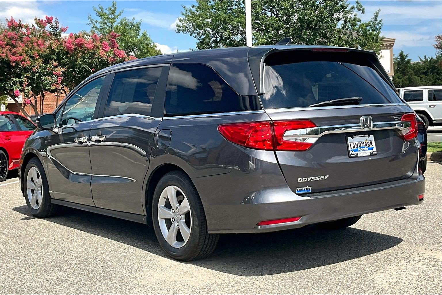 Used 2019 Honda Odyssey EX image 12