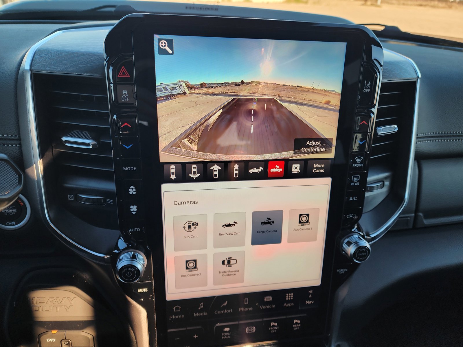 New 2026 RAM 3500 Laramie AWD/4WD image 22