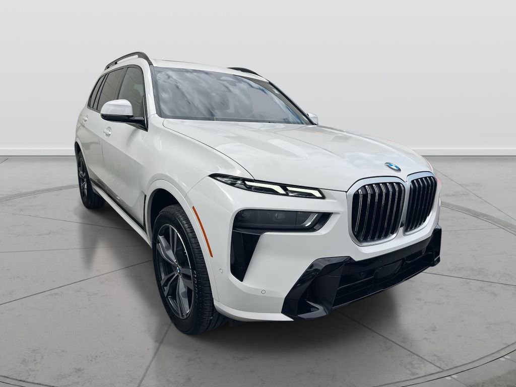 Used 2024 BMW X7 xDrive40i w/ M Sport Package image 1