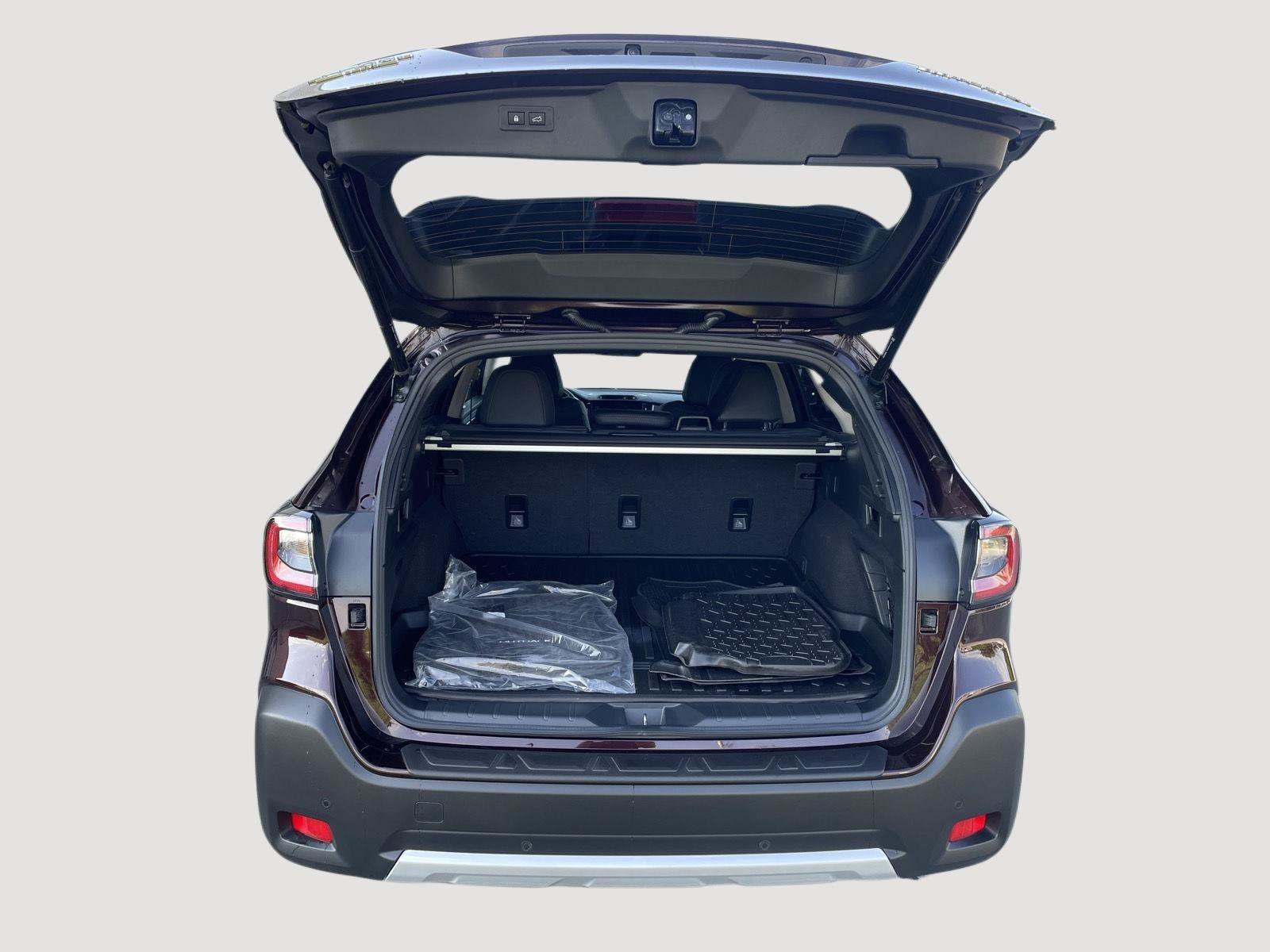 Certified 2024 Subaru Outback Limited AWD/4WD image 16