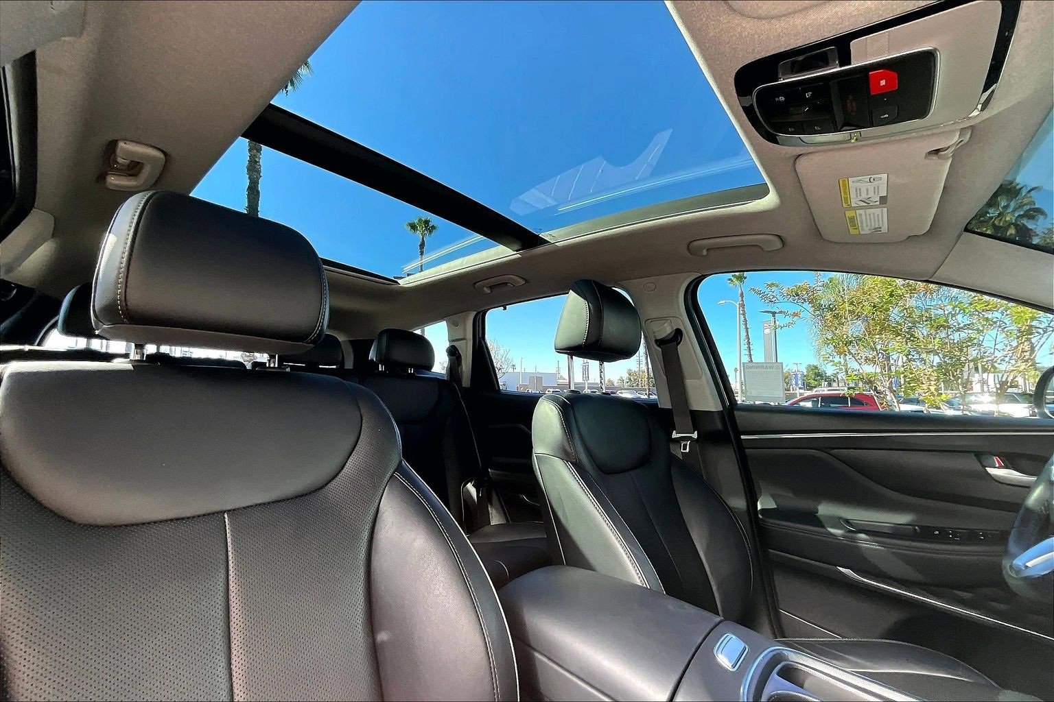 Used 2023 Hyundai Santa Fe Limited image 22