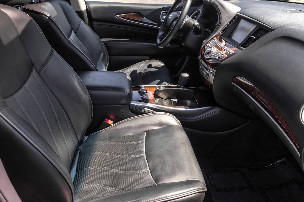 Used 2015 INFINITI QX60 Luxe w/ Deluxe Touring Package AWD/4WD image 38