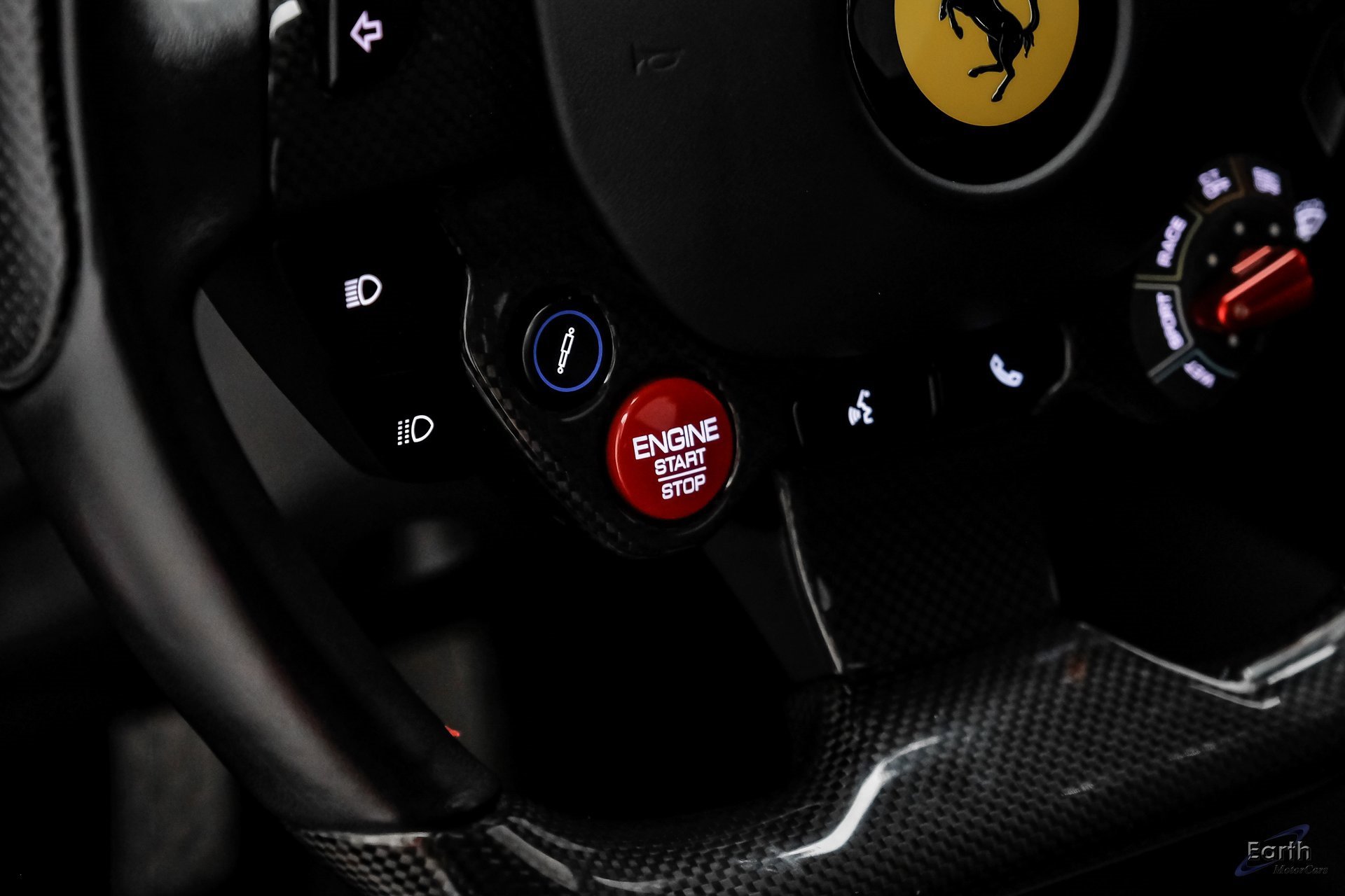 Used 2018 Ferrari 812 Superfast image 85