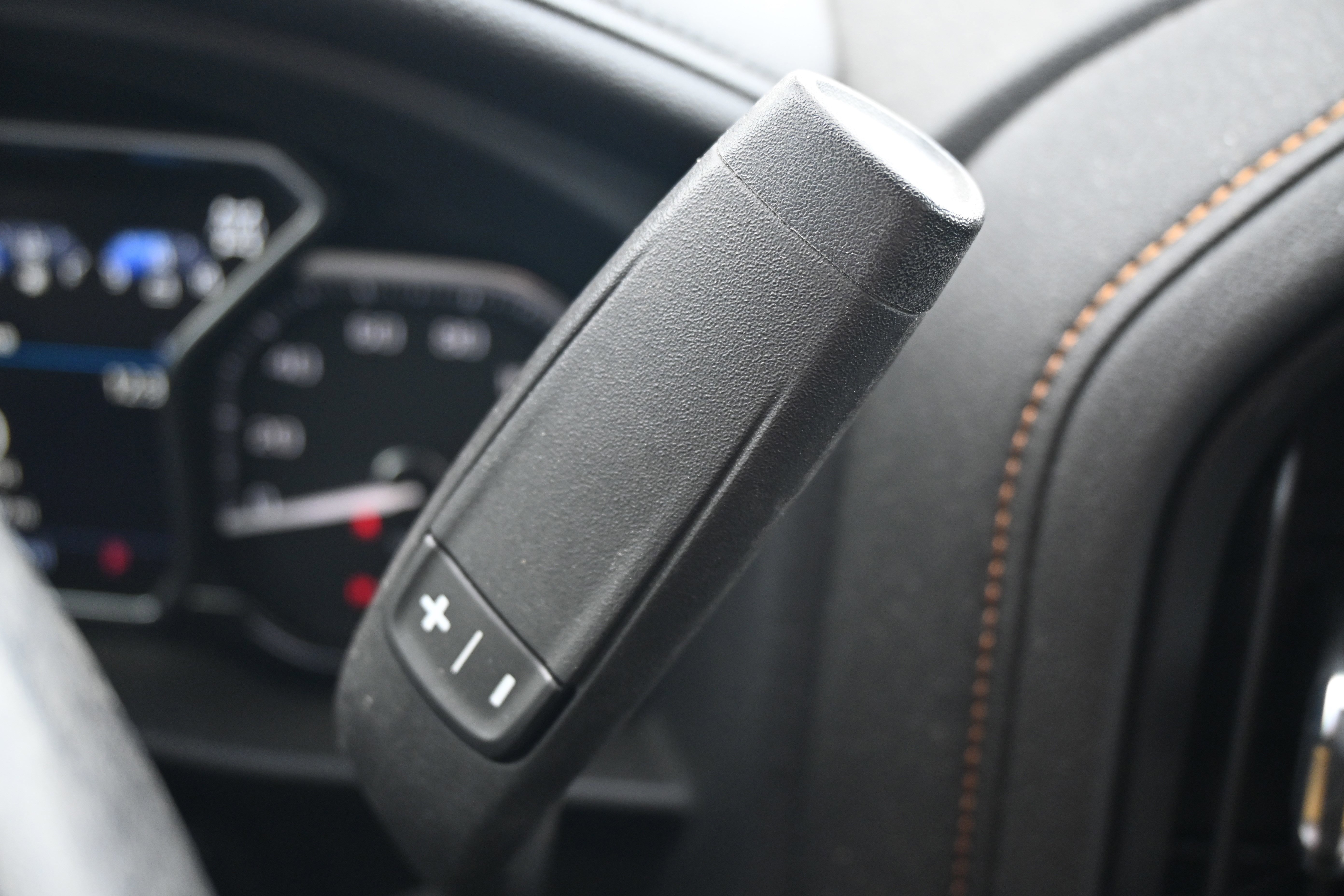 Used 2020 GMC Sierra 2500 AT4 w/ AT4 Premium Package image 10