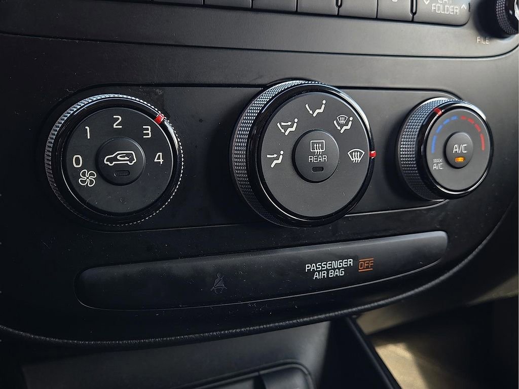 Used 2015 Kia Soul image 15