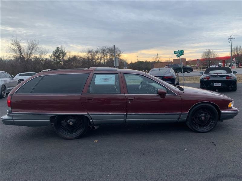 Used 1992 Oldsmobile Custom Cruiser image 3