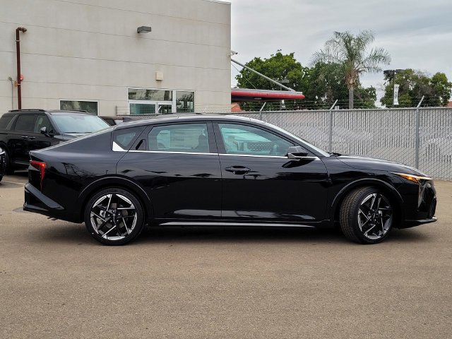 New 2026 Kia K4 EX w/ GT-Line Premium Package FWD image 4