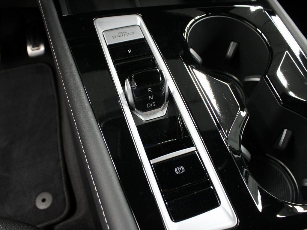 Used 2024 Volkswagen Atlas Cross Sport SEL Premium R-Line image 58