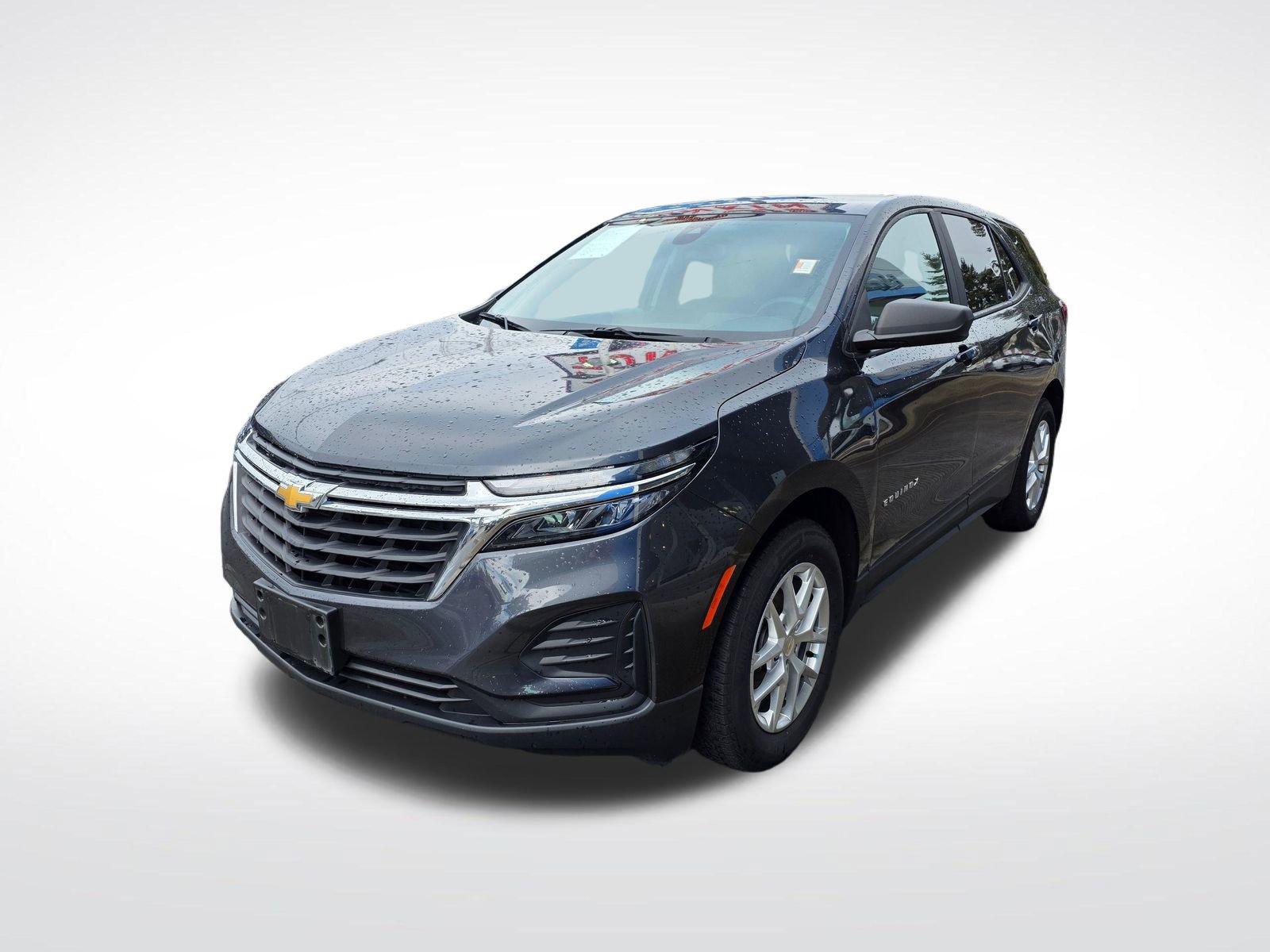 Used 2022 Chevrolet Equinox LS w/ LS Convenience Package image 2