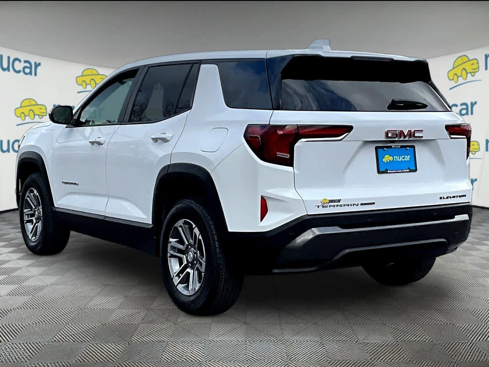 Used 2026 GMC Terrain Elevation AWD/4WD image 4