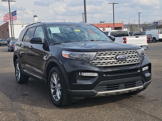 Used 2022 Ford Explorer Limited image 10