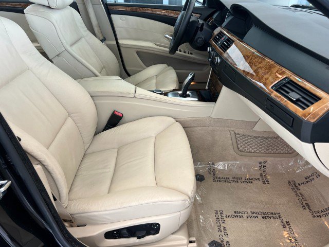 Used 2008 BMW 528xi Sedan AWD/4WD image 13