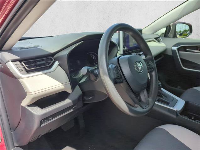 Certified 2024 Toyota RAV4 XLE w/ Convenience Package FWD image 15