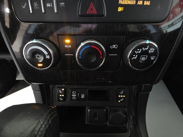 Used 2017 Chevrolet Traverse LT w/ Style and Technology Package AWD/4WD image 19