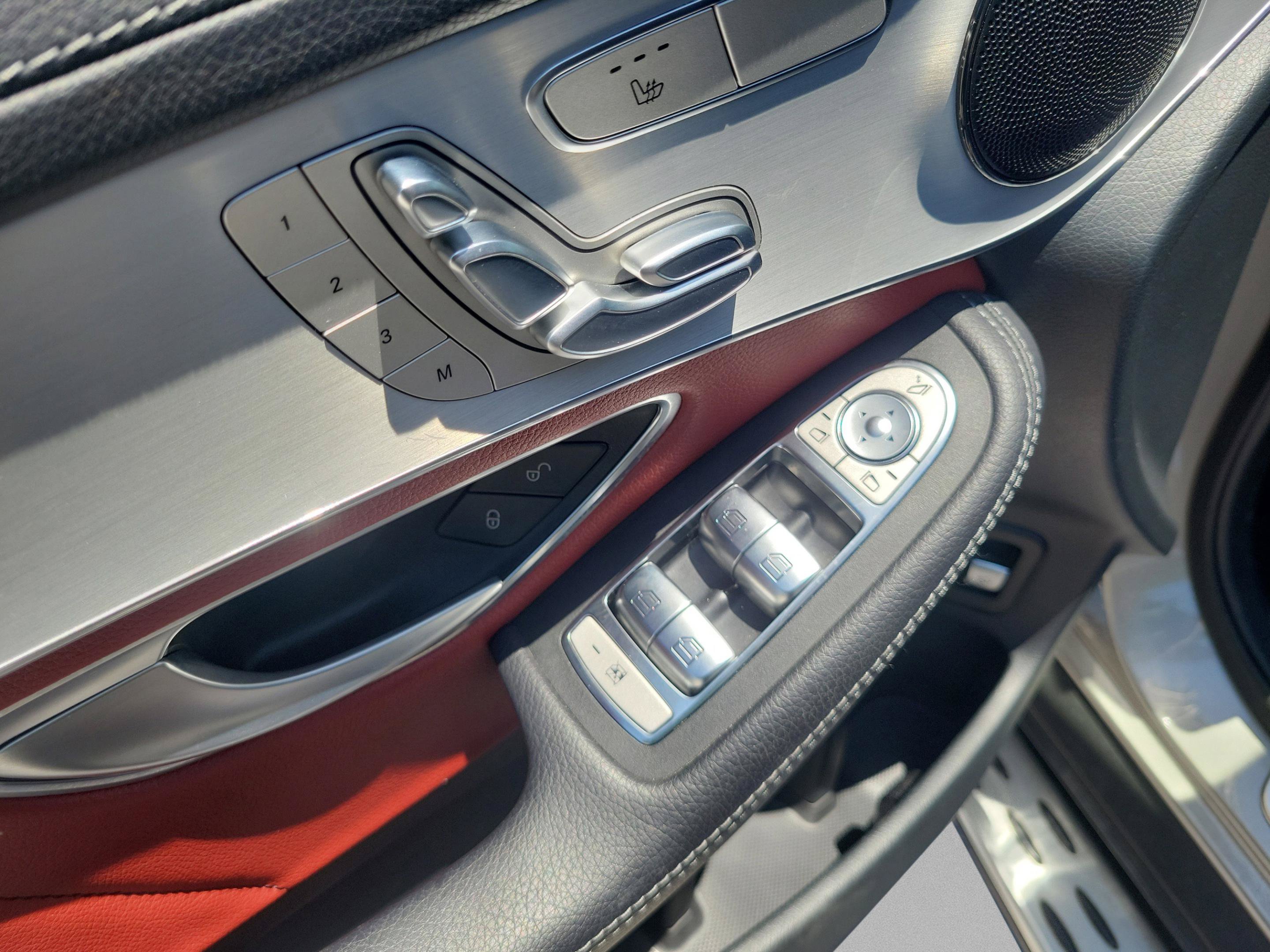Certified 2022 Mercedes-Benz GLC 43 AMG 4MATIC image 13