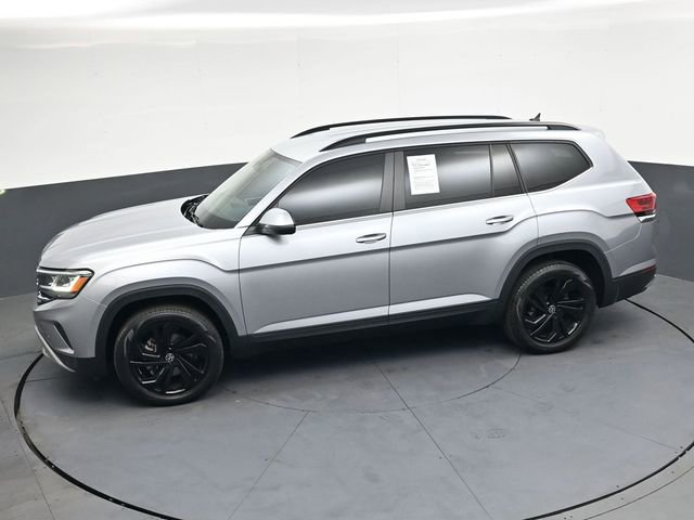 Used 2022 Volkswagen Atlas SE w/ Black Wheel Package AWD/4WD image 28