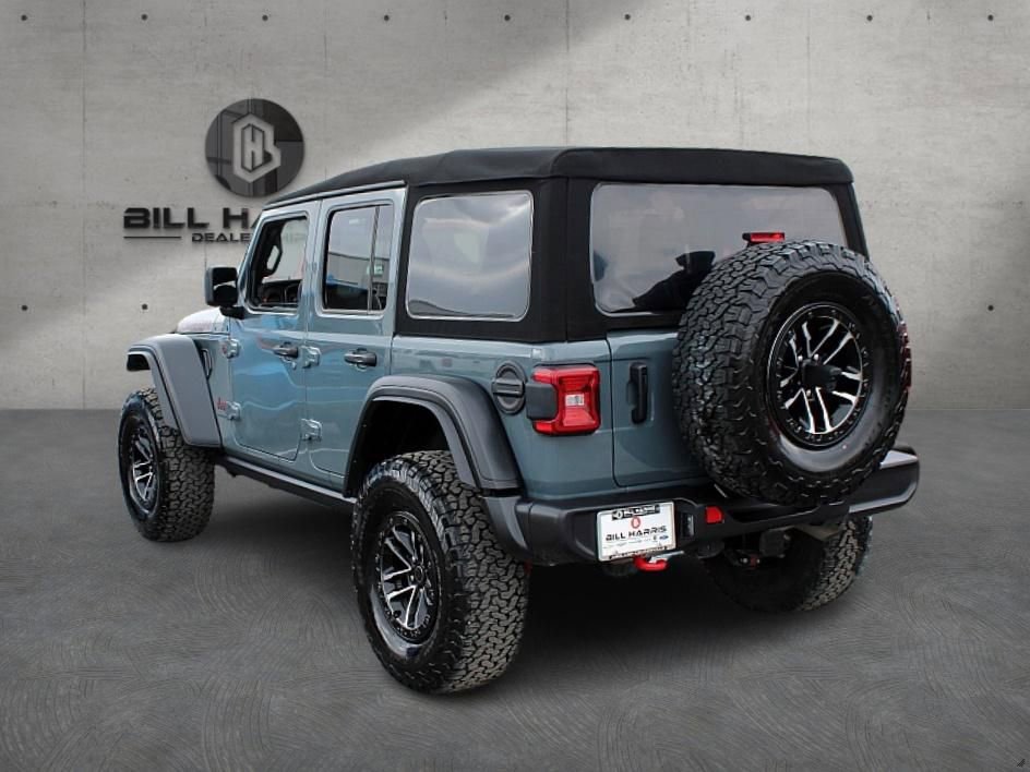 Used 2024 Jeep Wrangler Unlimited Rubicon w/ XTREMEE 35" Tire Package image 6