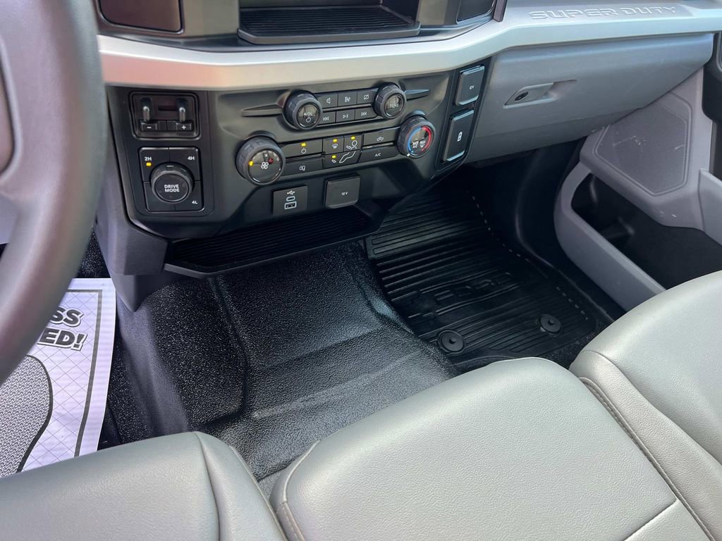 Used 2024 Ford F350 XL image 30