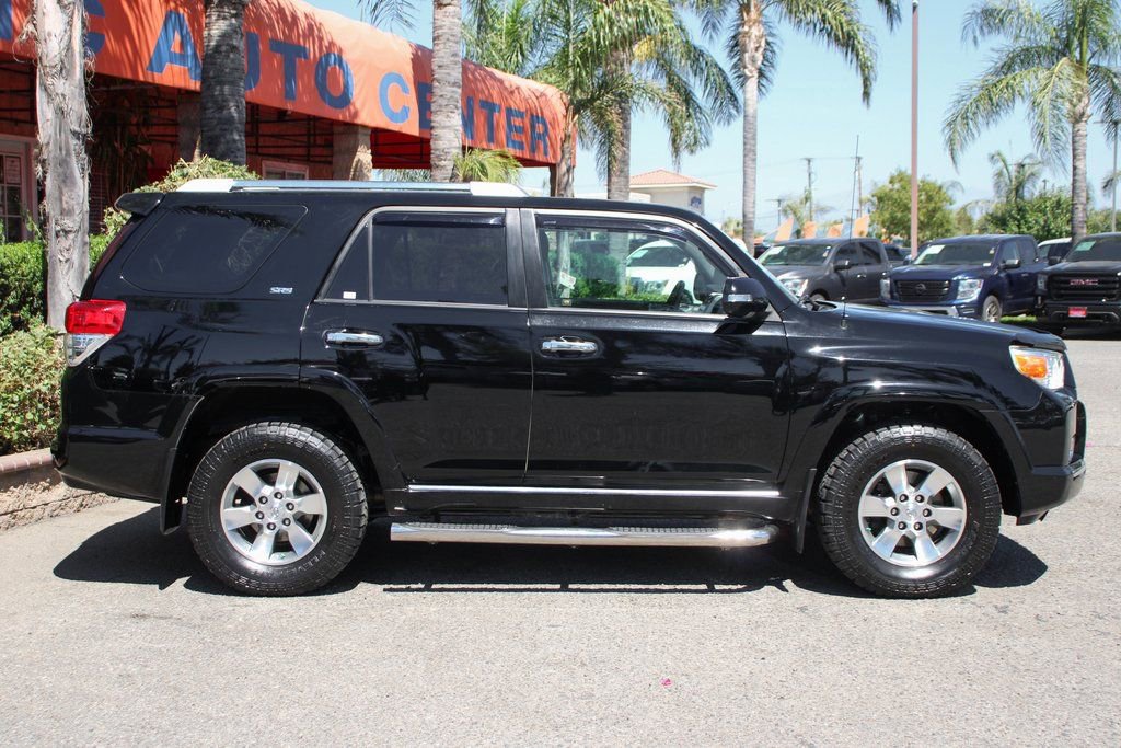 Used 2013 Toyota 4Runner SR5 w/ Convenience Pkg image 10
