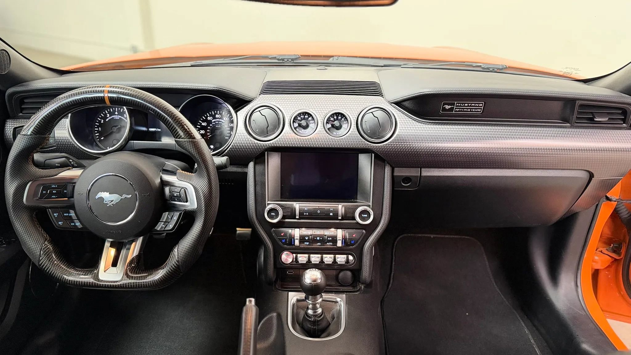 Used 2020 Ford Mustang GT Premium w/ GT Performance Package RWD image 14