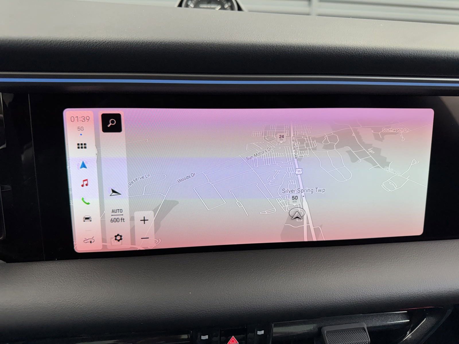 New 2025 Porsche Macan 4 Electric image 18