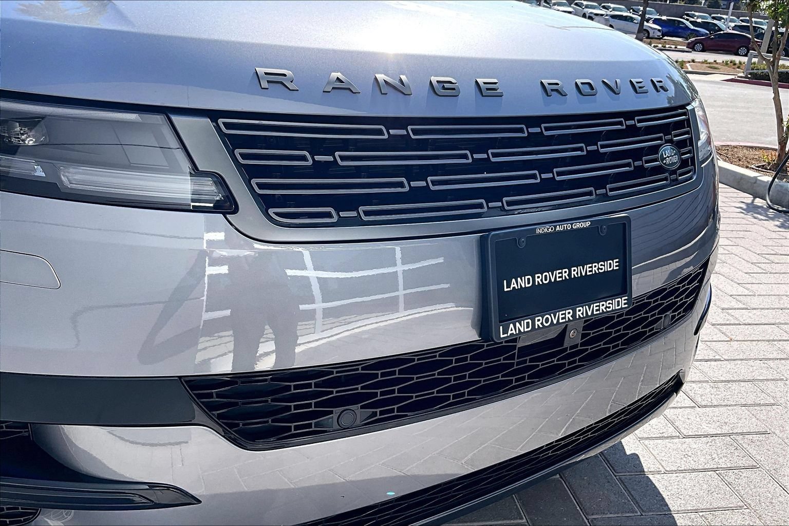 Certified 2025 Land Rover Range Rover Sport SE AWD/4WD image 28