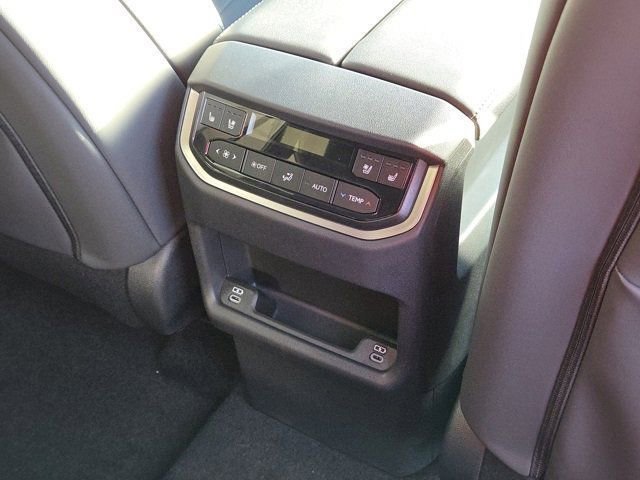 New 2026 Lexus TX 500h AWD image 29