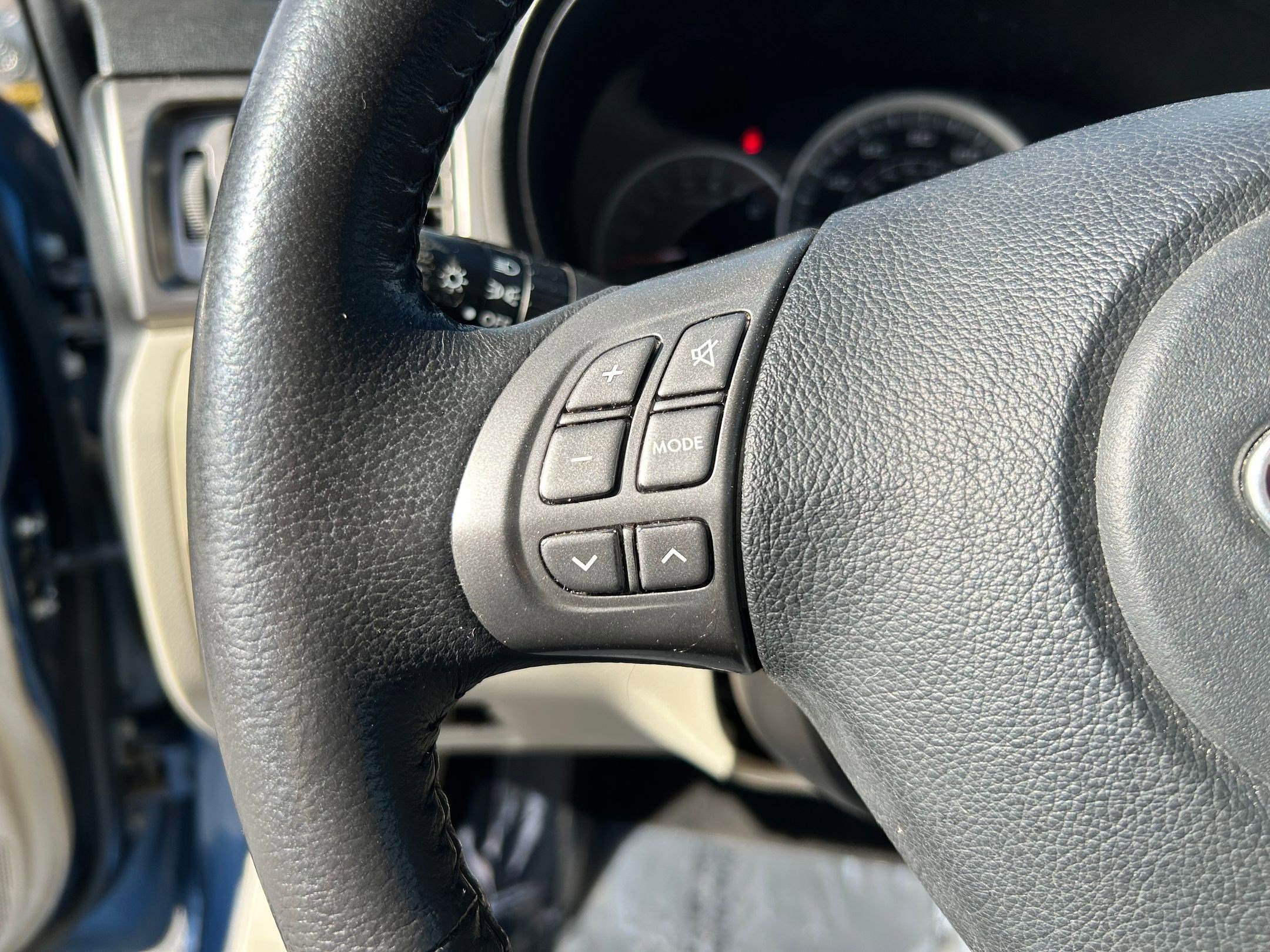 Used 2010 Subaru Impreza 2.5i Premium image 15