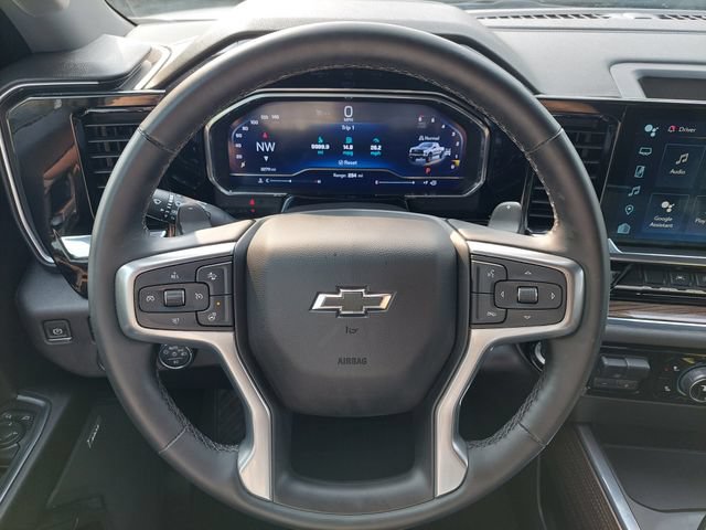 Used 2024 Chevrolet Silverado 1500 LT Trail Boss w/ Convenience Package II AWD/4WD image 34