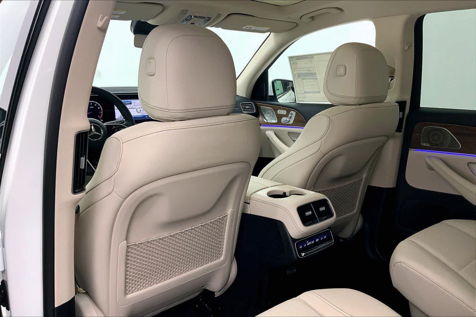New 2026 Mercedes-Benz GLS 450 4MATIC image 18