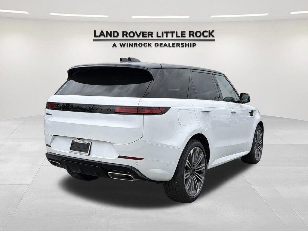 New 2026 Land Rover Range Rover Sport Dynamic SE image 2