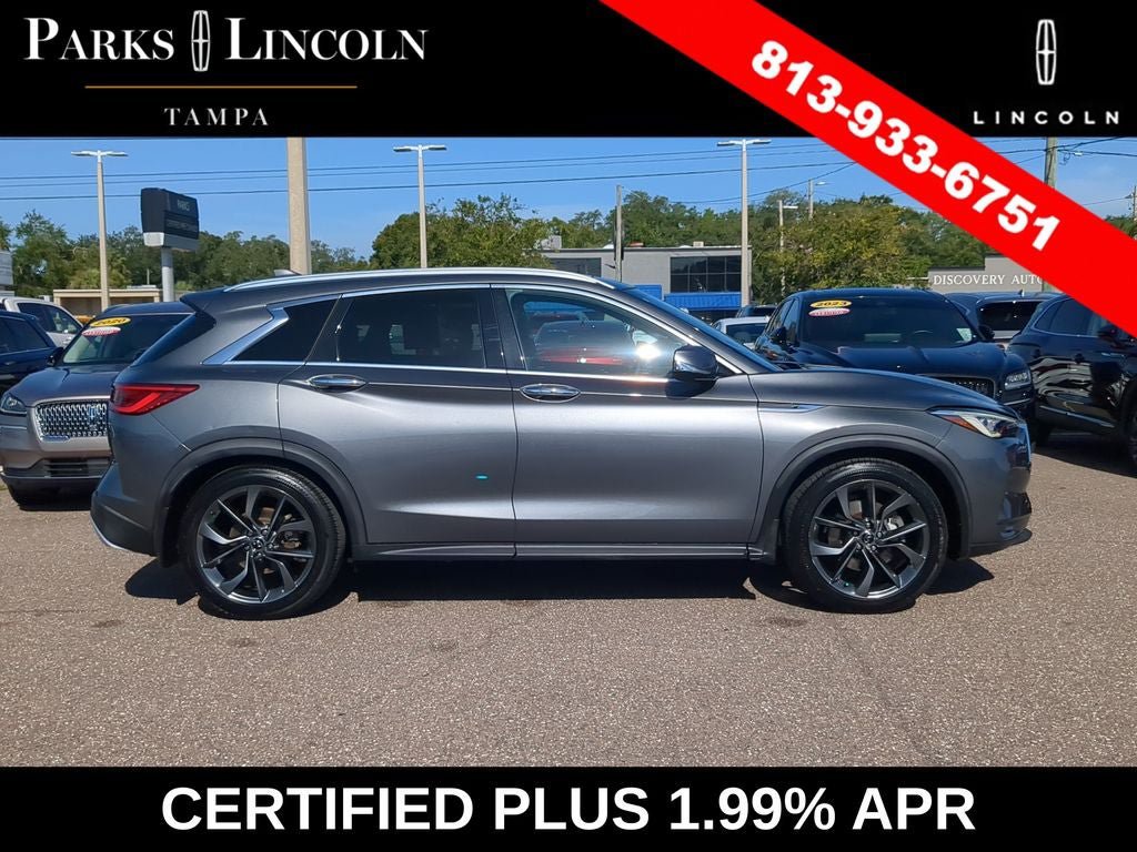 Used 2019 INFINITI QX50 Essential w/ Sensory Package AWD/4WD image 3