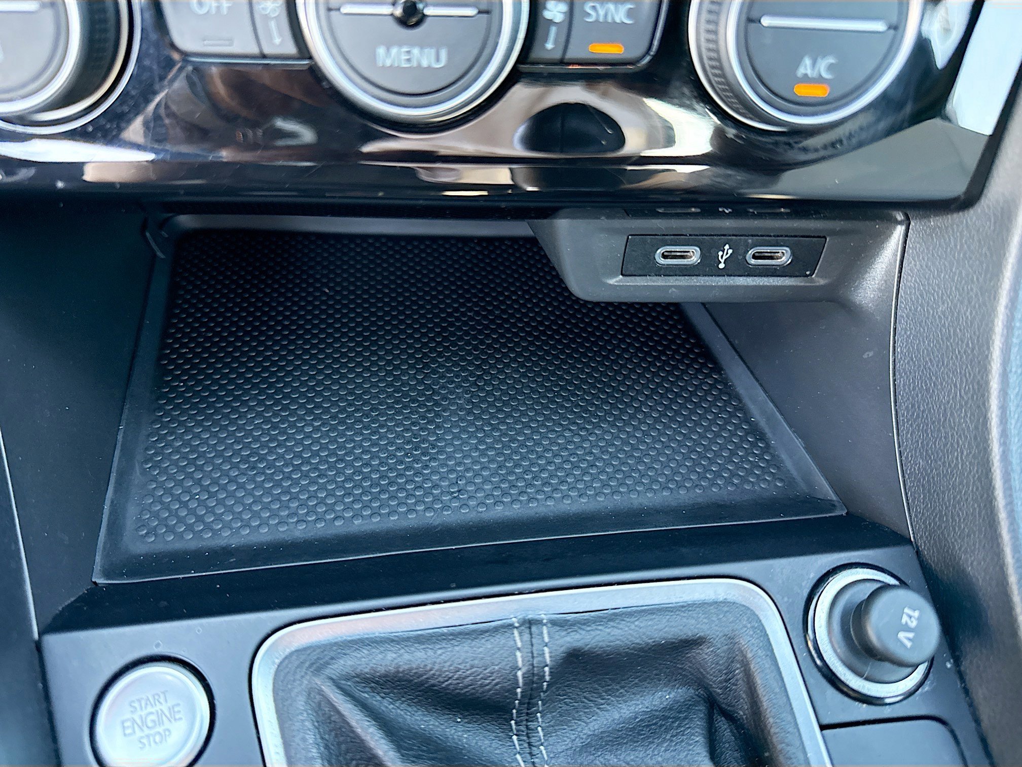 Used 2021 Volkswagen Jetta R-Line image 28